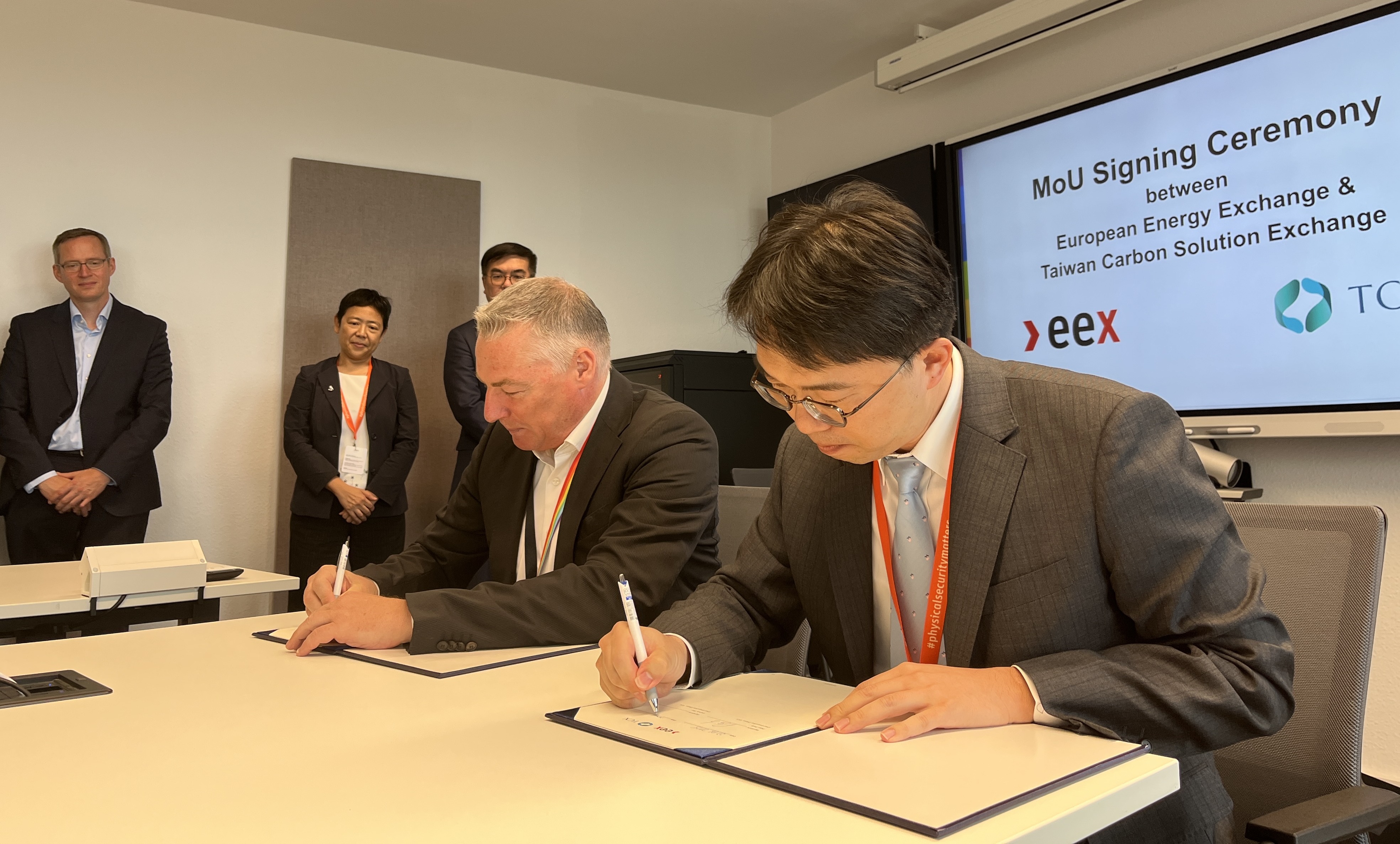 EEX TCX MoU Signing 